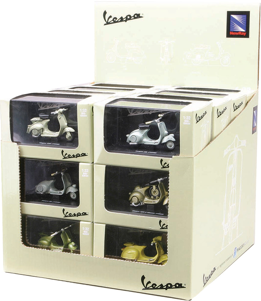 1:32 Assortment Pack w/Display Box